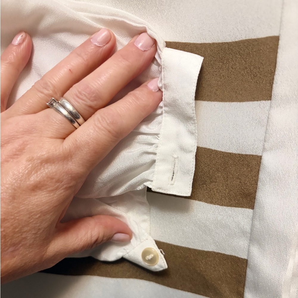 Franck Olivier Paris White Abstract Asymmetrical Blouse Silk Feel - Picture 5 of 7